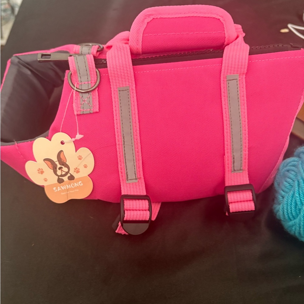 Bright Pink Pet Life Vest with Durable Material and Sturdy Handle